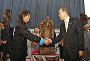 吴为山雕塑联合国展